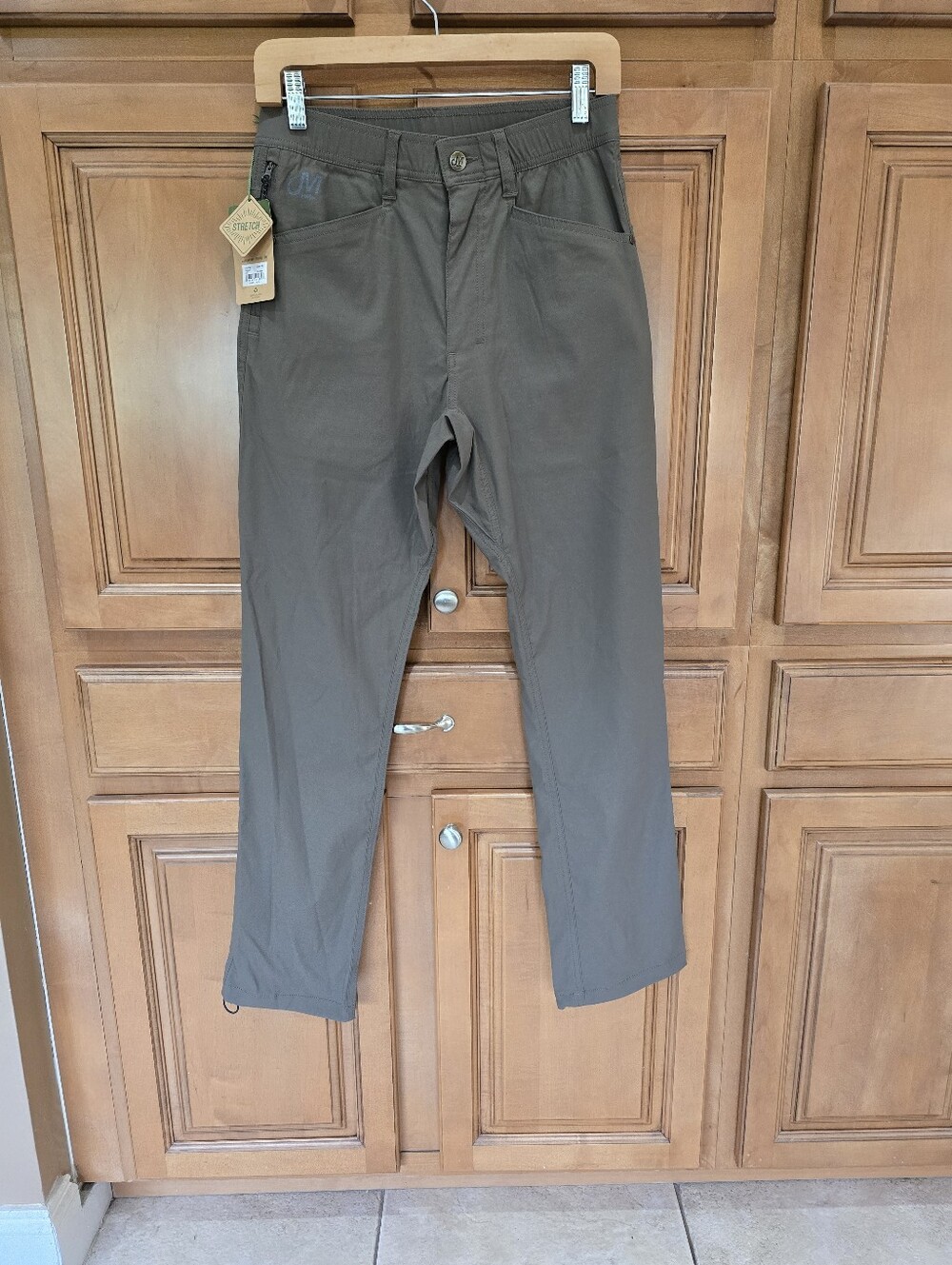 Men's Marsh Wear pants in Canteen Green. Size 28 X 30